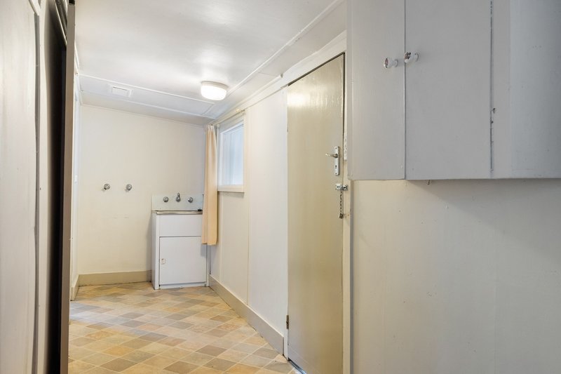 Photo - 10 James Street, Golden Point VIC 3350 - Image 12