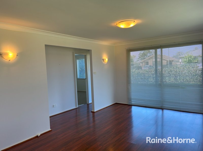 Photo - 10 James Street, Hill Top NSW 2575 - Image 4