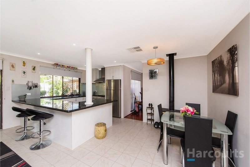 Photo - 10 Janga Court, Wanneroo WA 6065 - Image 10