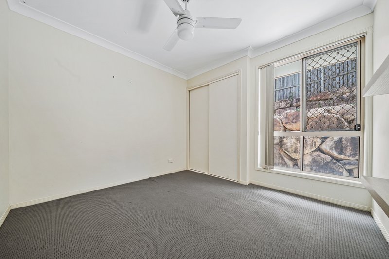 Photo - 10 Jasmine Place, Beenleigh QLD 4207 - Image 7