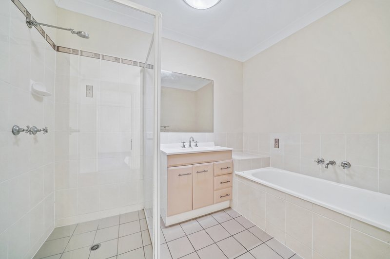 Photo - 10 Jasmine Place, Beenleigh QLD 4207 - Image 12