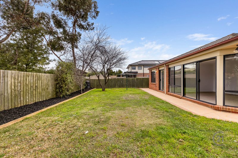 Photo - 10 Jedburgh Way, Point Cook VIC 3030 - Image 24