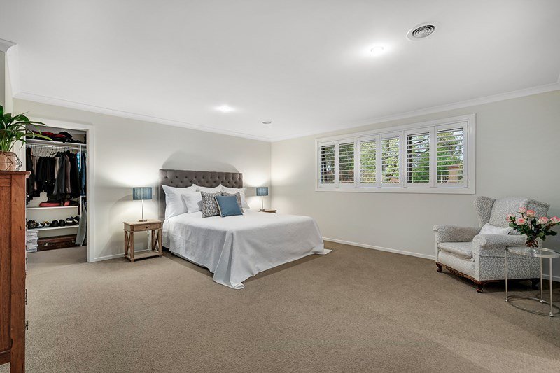 Photo - 10 Jellicoe Street, Box Hill South VIC 3128 - Image 9