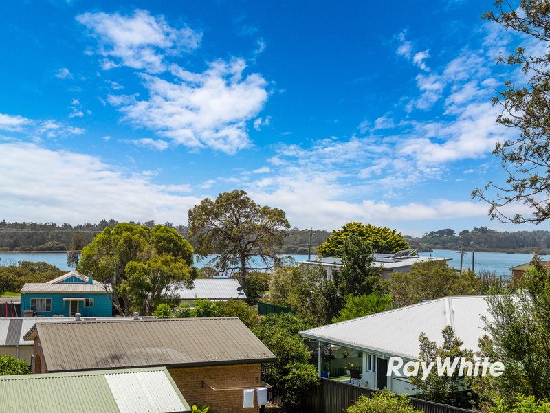 10 Jennifer Place, Moruya Heads NSW 2537