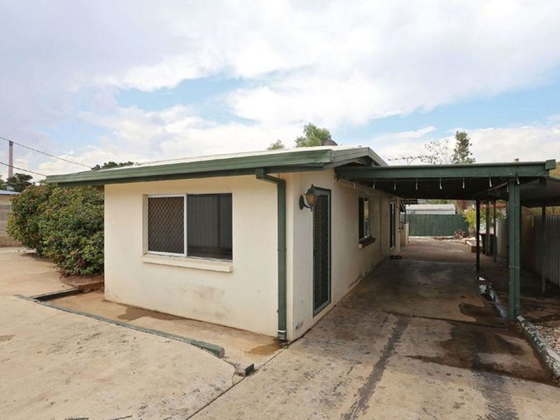 Photo - 10 Joan Street, Mount Isa QLD 4825 - Image 12