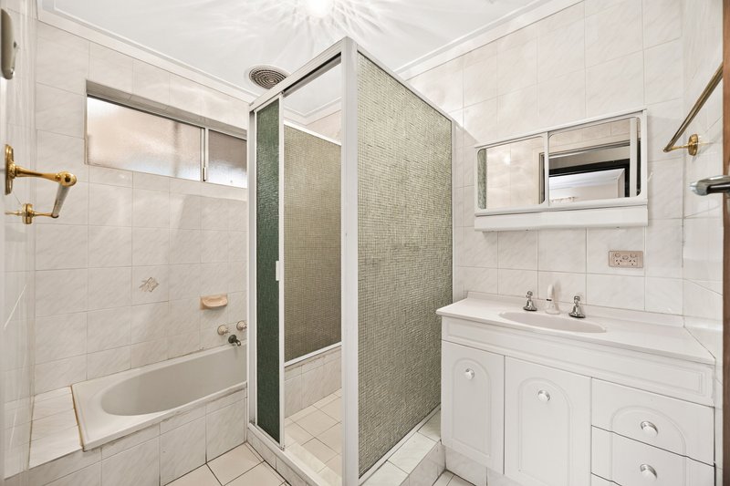 Photo - 10 John Crescent, Byford WA 6122 - Image 21