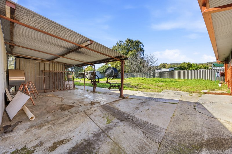 Photo - 10 John Crescent, Byford WA 6122 - Image 29