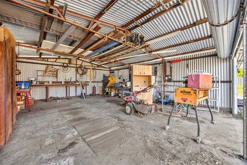 Photo - 10 John Crescent, Byford WA 6122 - Image 30