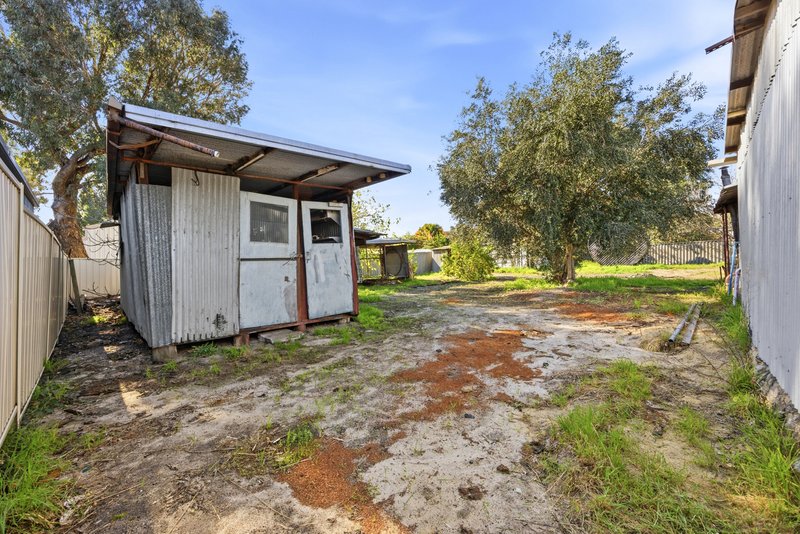 Photo - 10 John Crescent, Byford WA 6122 - Image 31