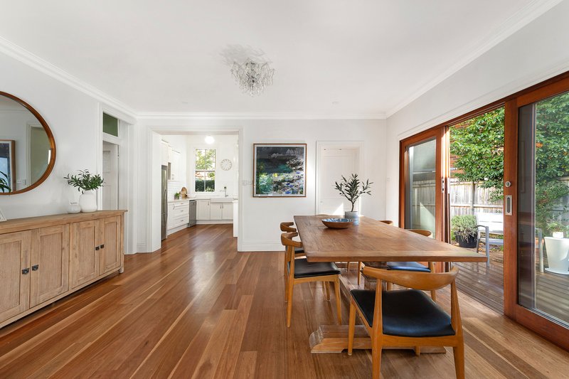 Photo - 10 John Hughes Place, Wahroonga NSW 2076 - Image 4