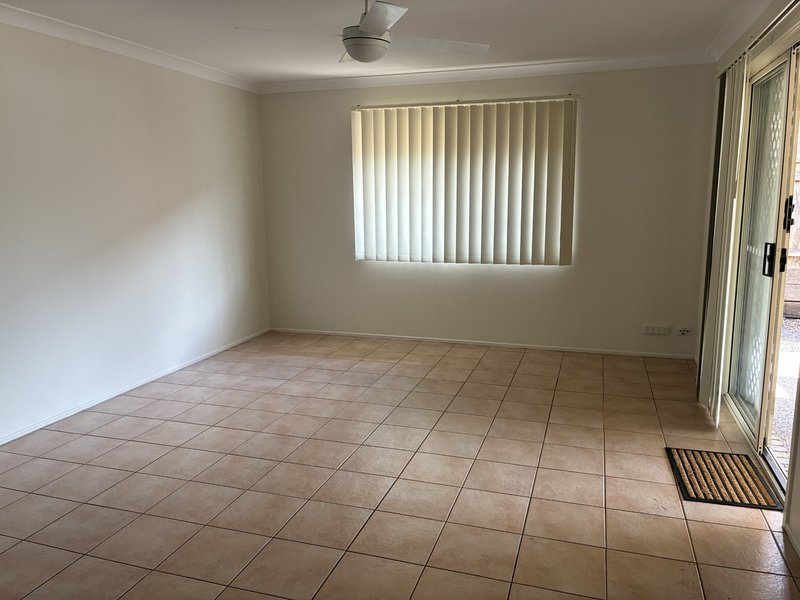 Photo - 10 Joyce Cresent , Bracken Ridge QLD 4017 - Image 4