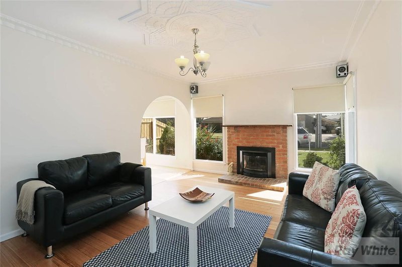 Photo - 10 Kalver Street, Corio VIC 3214 - Image 2