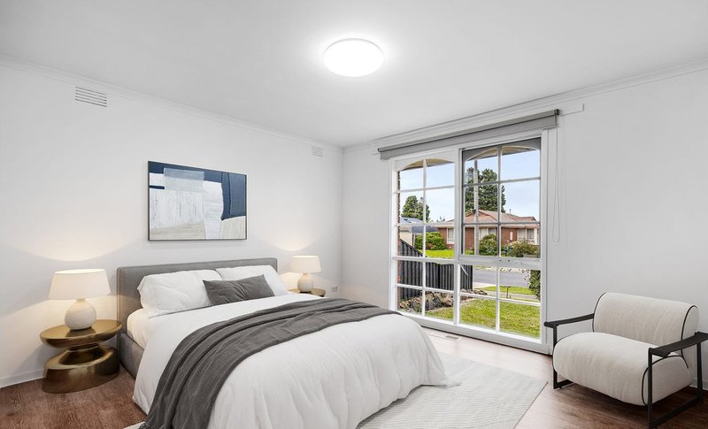 Photo - 10 Karri Grove, Epping VIC 3076 - Image 4