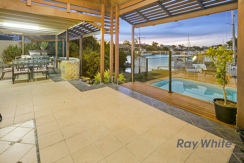 Photo - 10 Keel Street, Birkdale QLD 4159 - Image 11