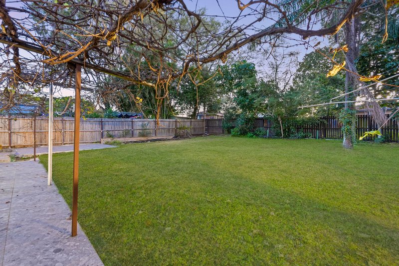 Photo - 10 Kelly Street, Eagleby QLD 4207 - Image 17