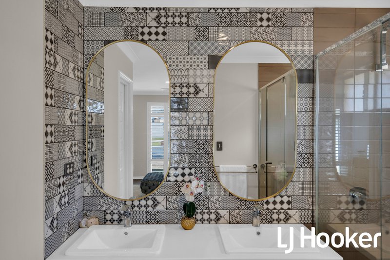 Photo - 10 Kempster Way, Southern River WA 6110 - Image 7