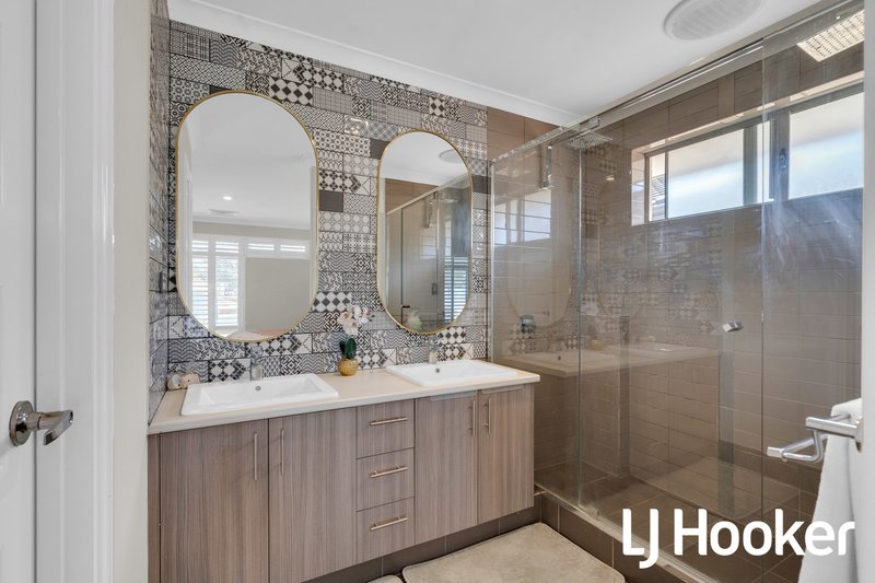 Photo - 10 Kempster Way, Southern River WA 6110 - Image 8