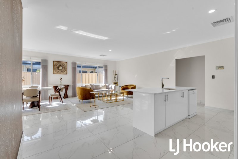 Photo - 10 Kempster Way, Southern River WA 6110 - Image 17