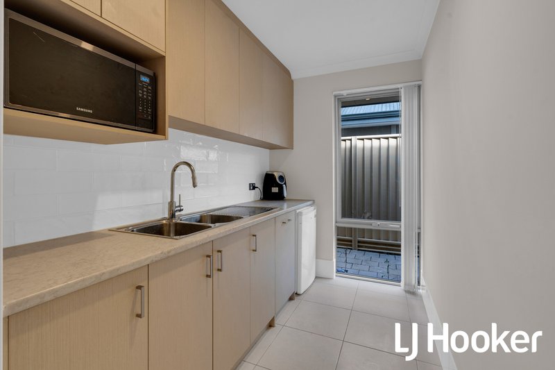 Photo - 10 Kempster Way, Southern River WA 6110 - Image 21