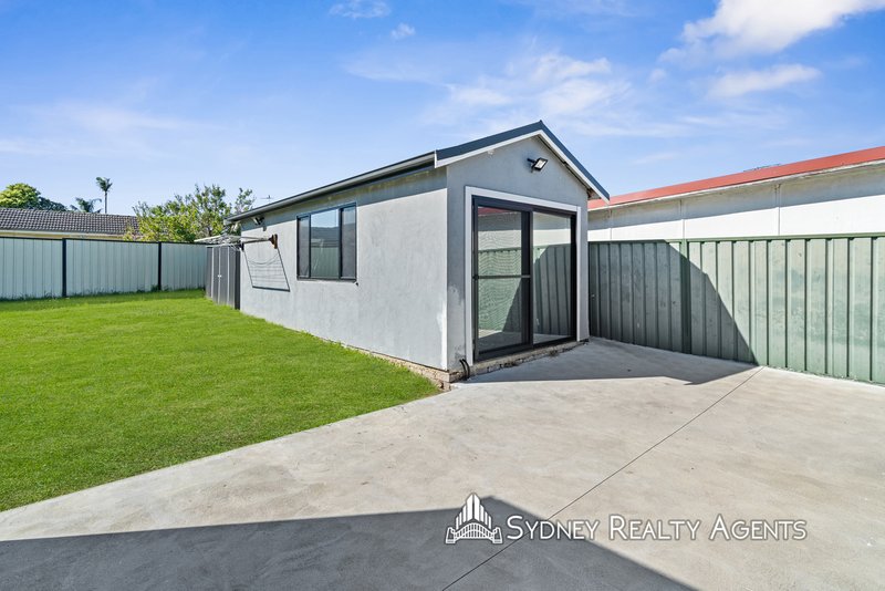 Photo - 10 Kenny Avenue, Casula NSW 2170 - Image 15