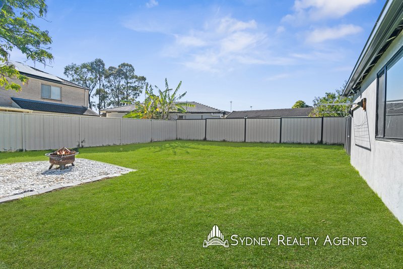 Photo - 10 Kenny Avenue, Casula NSW 2170 - Image 16