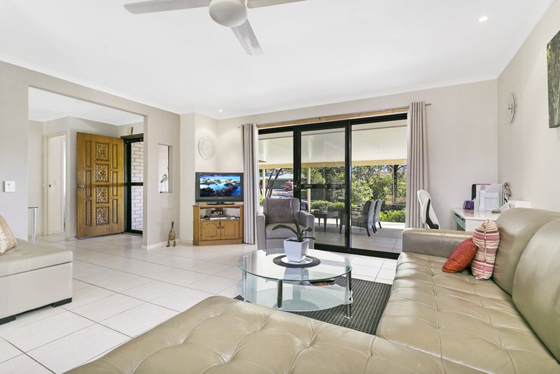 Photo - 10 Kentia Street, Mount Gravatt East QLD 4122 - Image 3