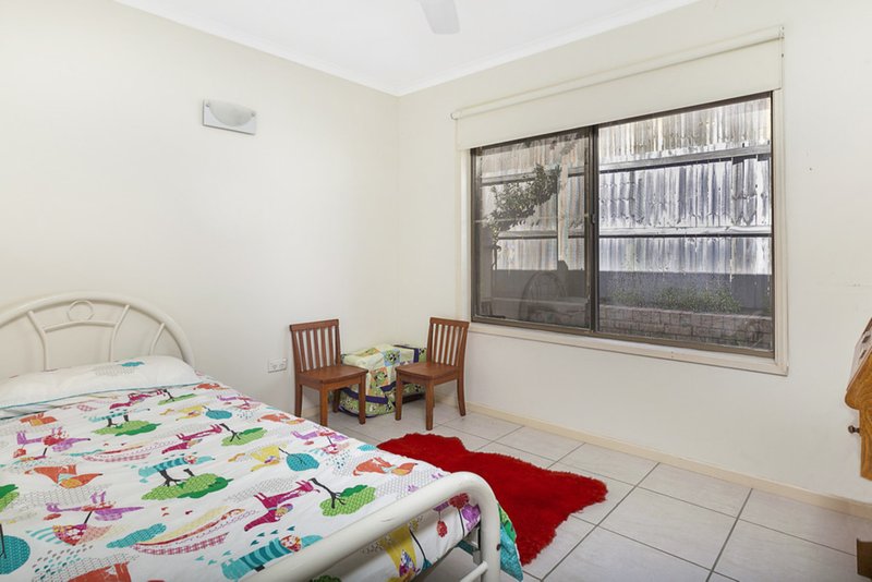 Photo - 10 Kentia Street, Mount Gravatt East QLD 4122 - Image 13