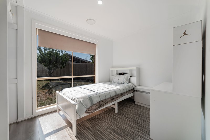 Photo - 10 Keogh Court, Meadow Heights VIC 3048 - Image 18