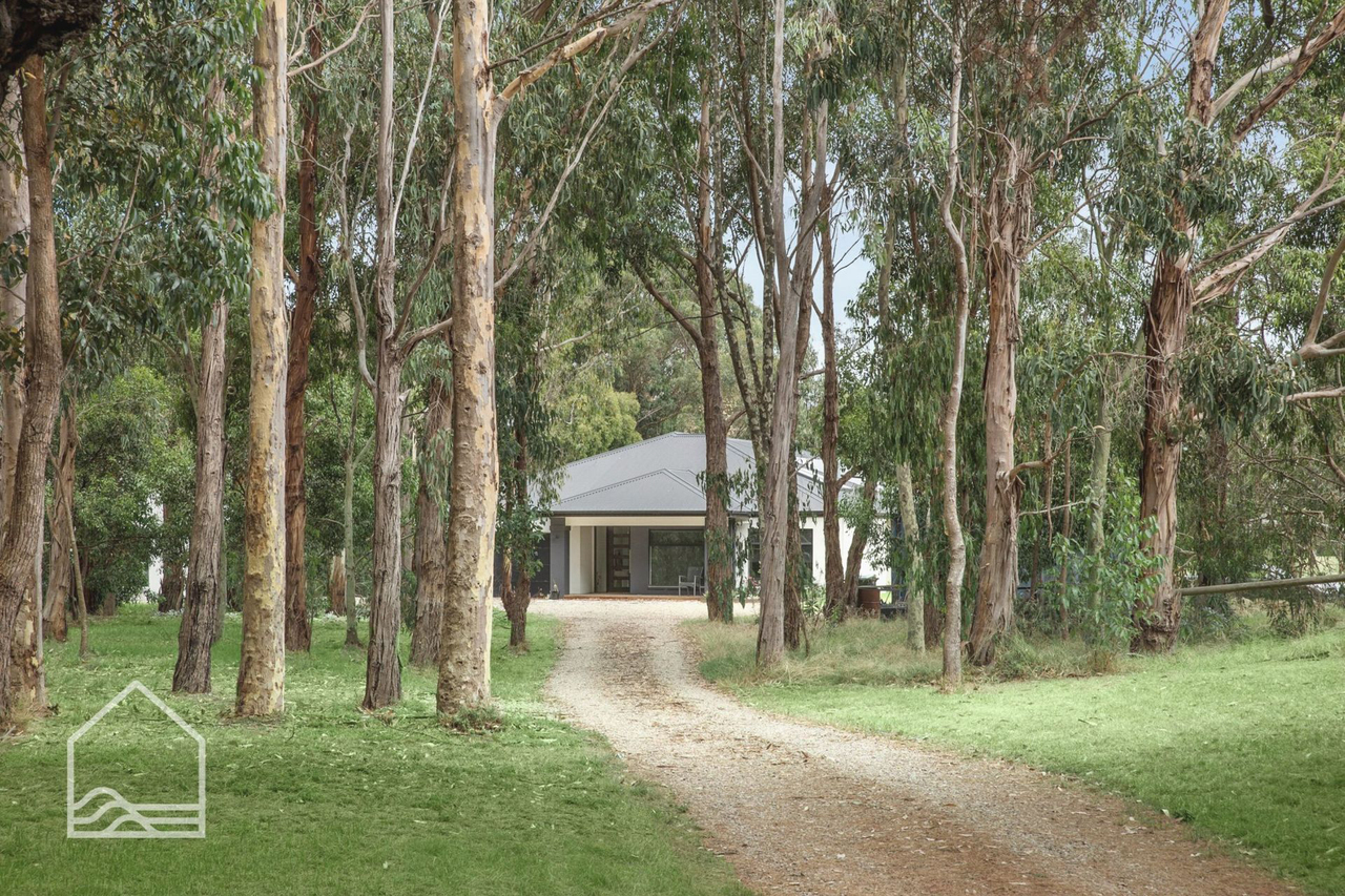 10 Kevian Park Drive, Wallington VIC 3222 - Image 1