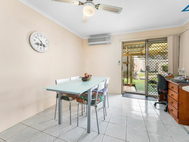 Photo - 10 Kidman Court, Morayfield QLD 4506 - Image 4