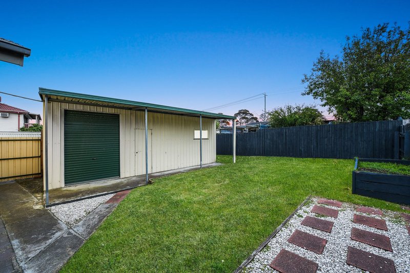 Photo - 10 Kilbride Street, Keysborough VIC 3173 - Image 16