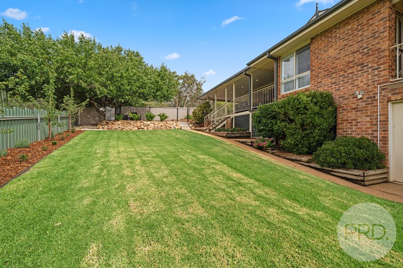 Photo - 10 Kincora Place, Bourkelands NSW 2650 - Image 35