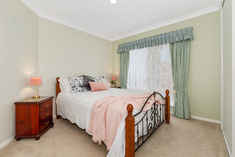 Photo - 10 Kinross Close, Banora Point NSW 2486 - Image 15