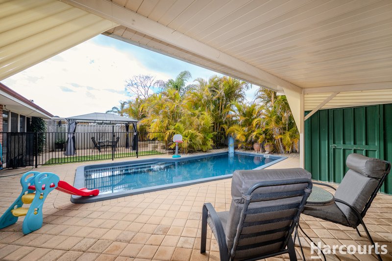 Photo - 10 Kippilaw Loop, Carramar WA 6031 - Image 1