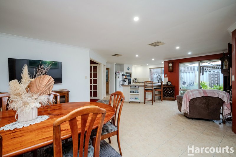 Photo - 10 Kippilaw Loop, Carramar WA 6031 - Image 14
