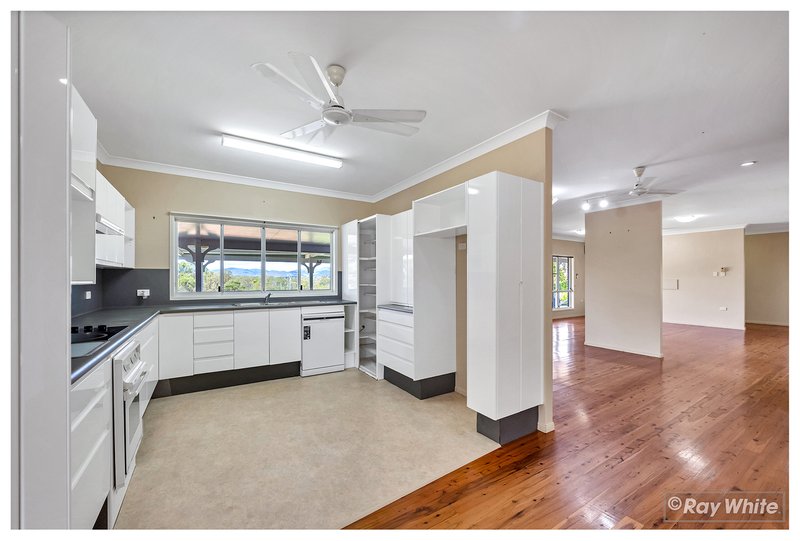 Photo - 10 Klerkx Drive, Glendale QLD 4711 - Image 5