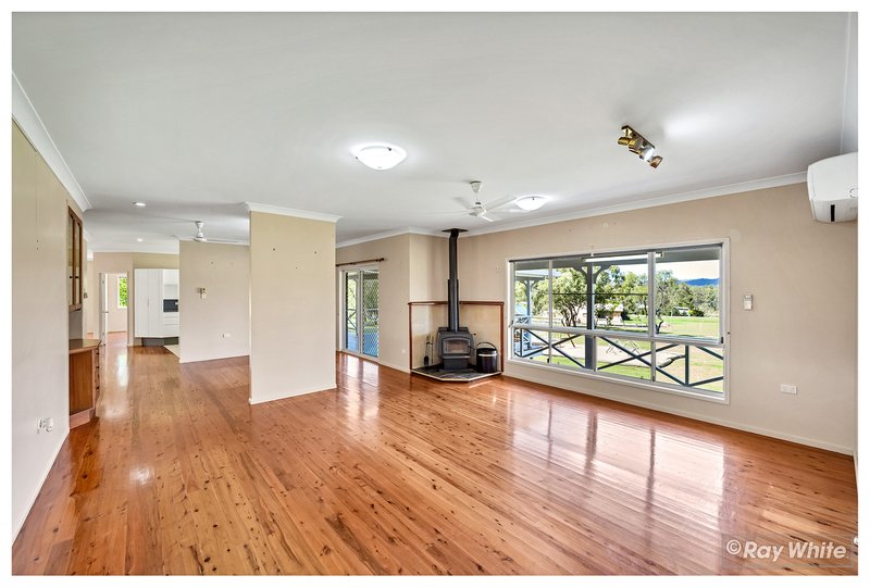 Photo - 10 Klerkx Drive, Glendale QLD 4711 - Image 10