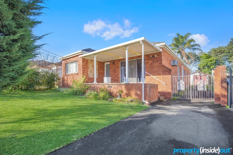 Photo - 10 Knox Street, Pendle Hill NSW 2145 - Image 3