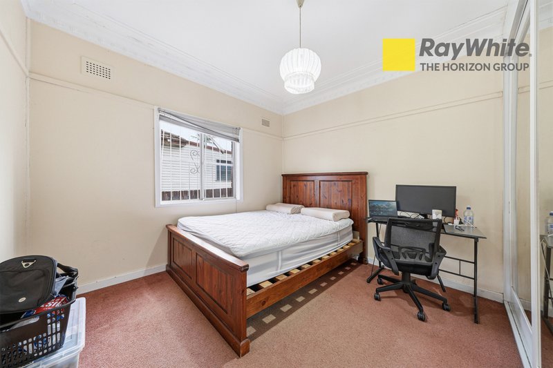 Photo - 10 Knox Street, Pendle Hill NSW 2145 - Image 12