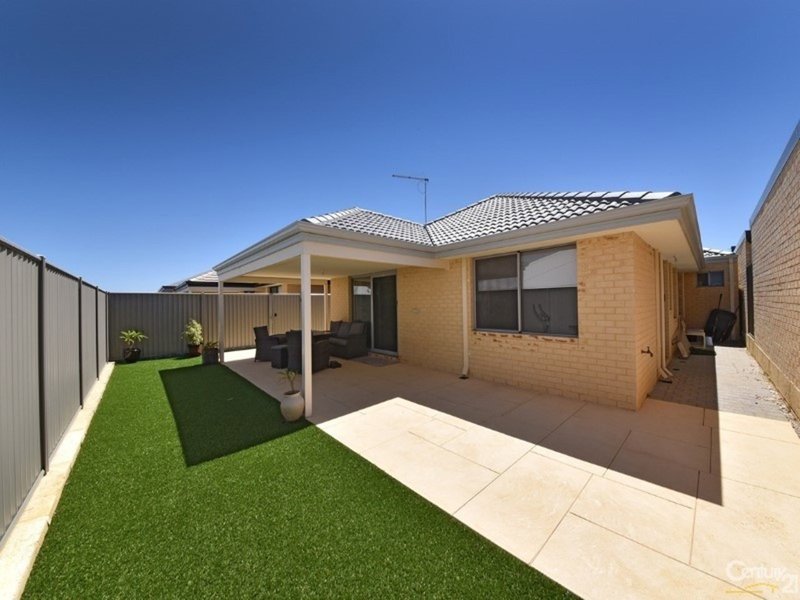 Photo - 10 Koenig Way, Clarkson WA 6030 - Image 22