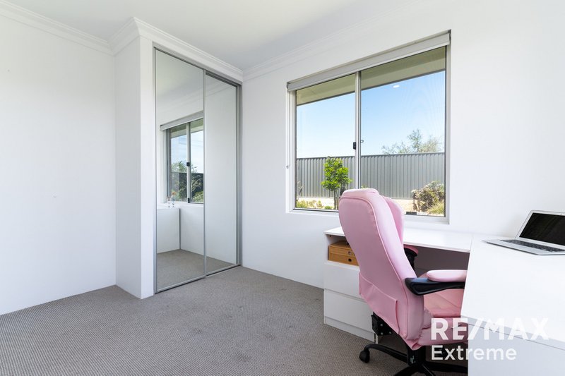 Photo - 10 Koma Lane, Jindalee WA 6036 - Image 9