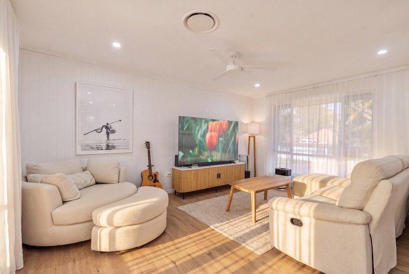 Photo - 10 Koola Drive, Nerang QLD 4211 - Image 5