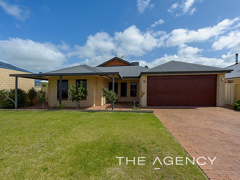 10 Kooljak Road, Broadwater WA 6280