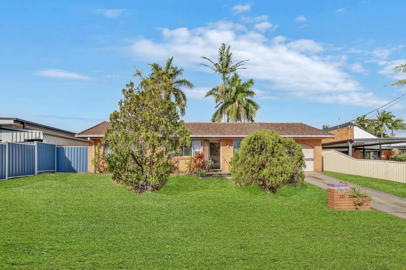 Photo - 10 Koonwarra Street, Labrador QLD 4215 - Image 6