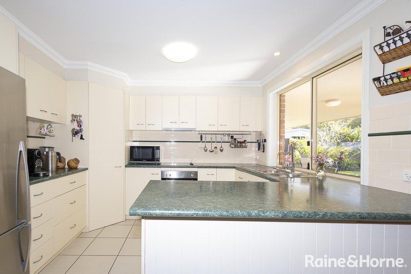 Photo - 10 Kooringa Court, Ocean Shores NSW 2483 - Image 5