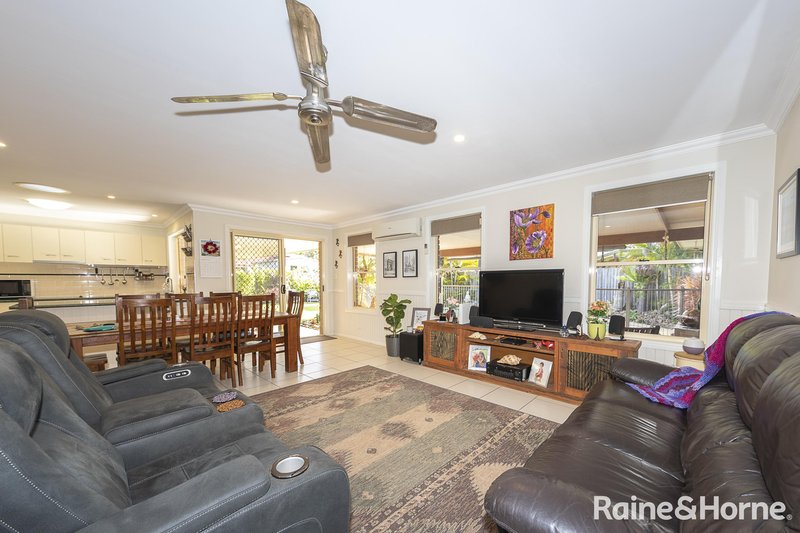 Photo - 10 Kooringa Court, Ocean Shores NSW 2483 - Image 10