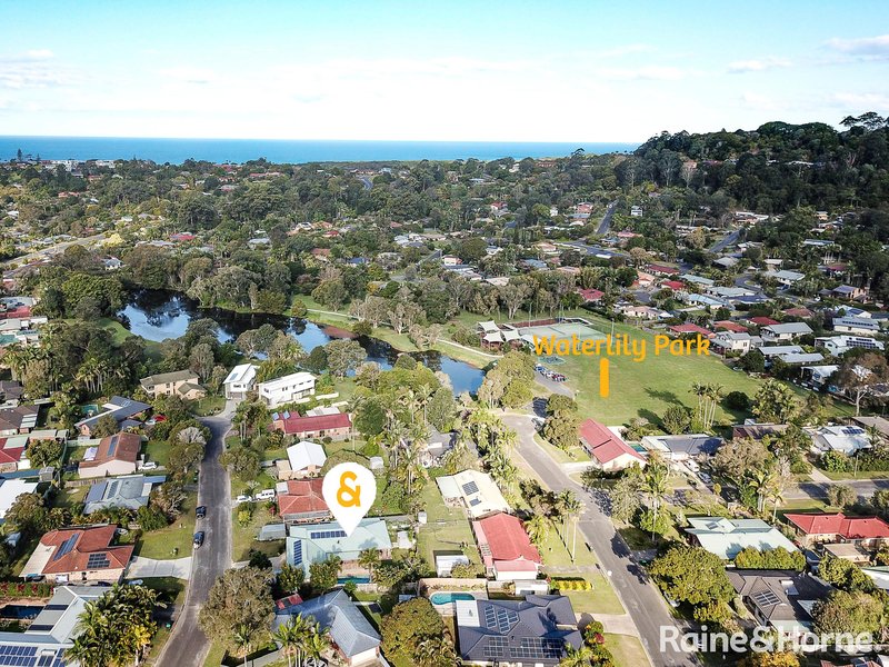 Photo - 10 Kooringa Court, Ocean Shores NSW 2483 - Image 18