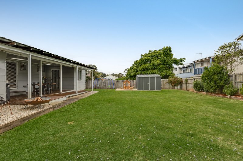 Photo - 10 Kratzmann Court, Kearneys Spring QLD 4350 - Image 15