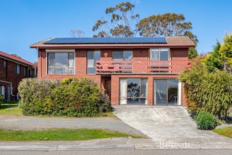 10 Lachlan Drive, Mount Nelson TAS 7007