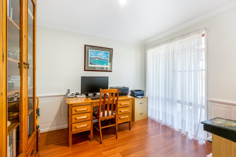 Photo - 10 Lakeshore Drive, Helensvale QLD 4212 - Image 10